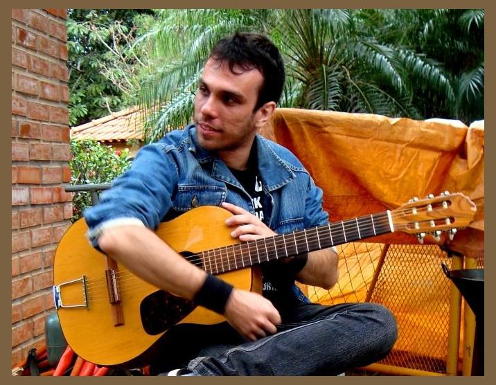 Alex Fernando